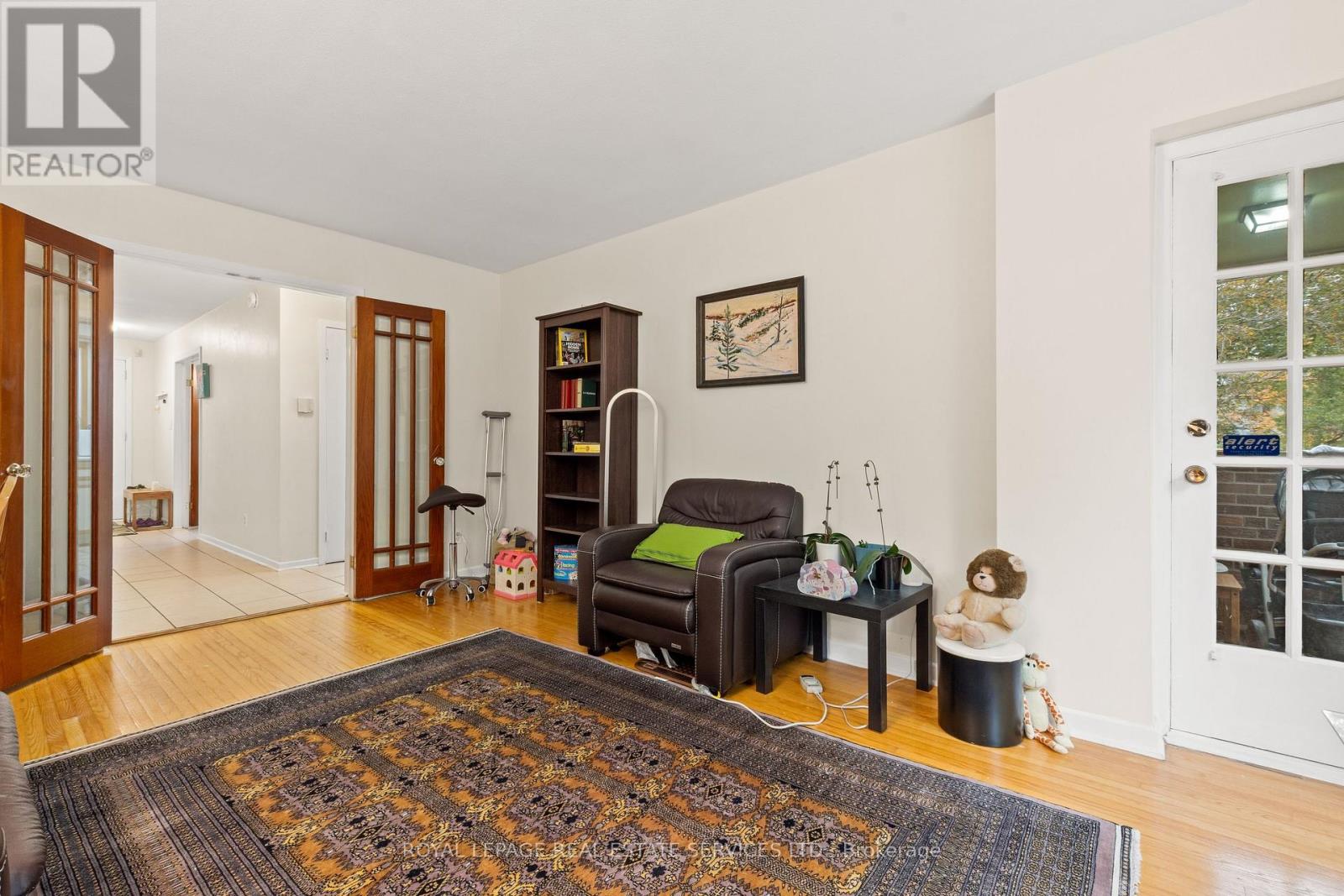 Main & Upper - 1129 Mount Pleasant Road, Toronto, Ontario  M4P 2M8 - Photo 8 - C14127450