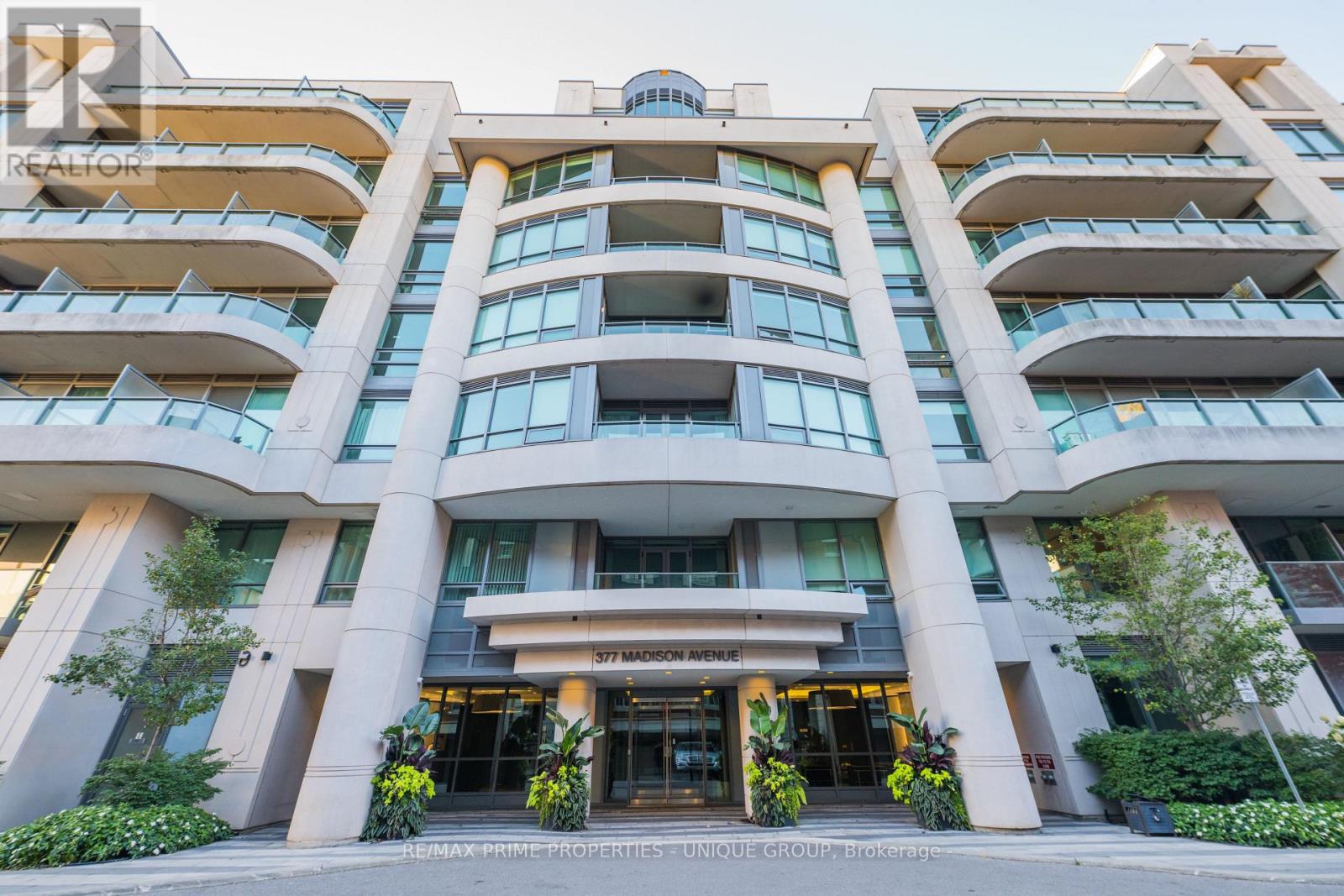 412 - 377 MADISON AVENUE, Toronto, Ontario