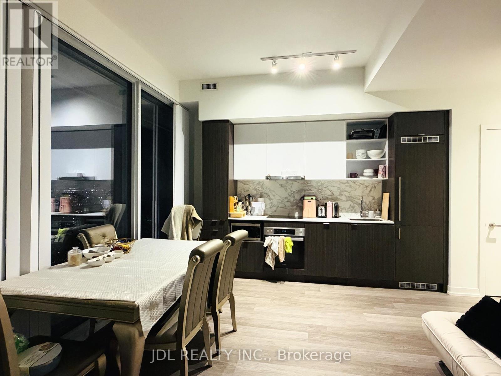 6101 - 55 Cooper Street, Toronto, Ontario  M5E 0G1 - Photo 11 - C14127656