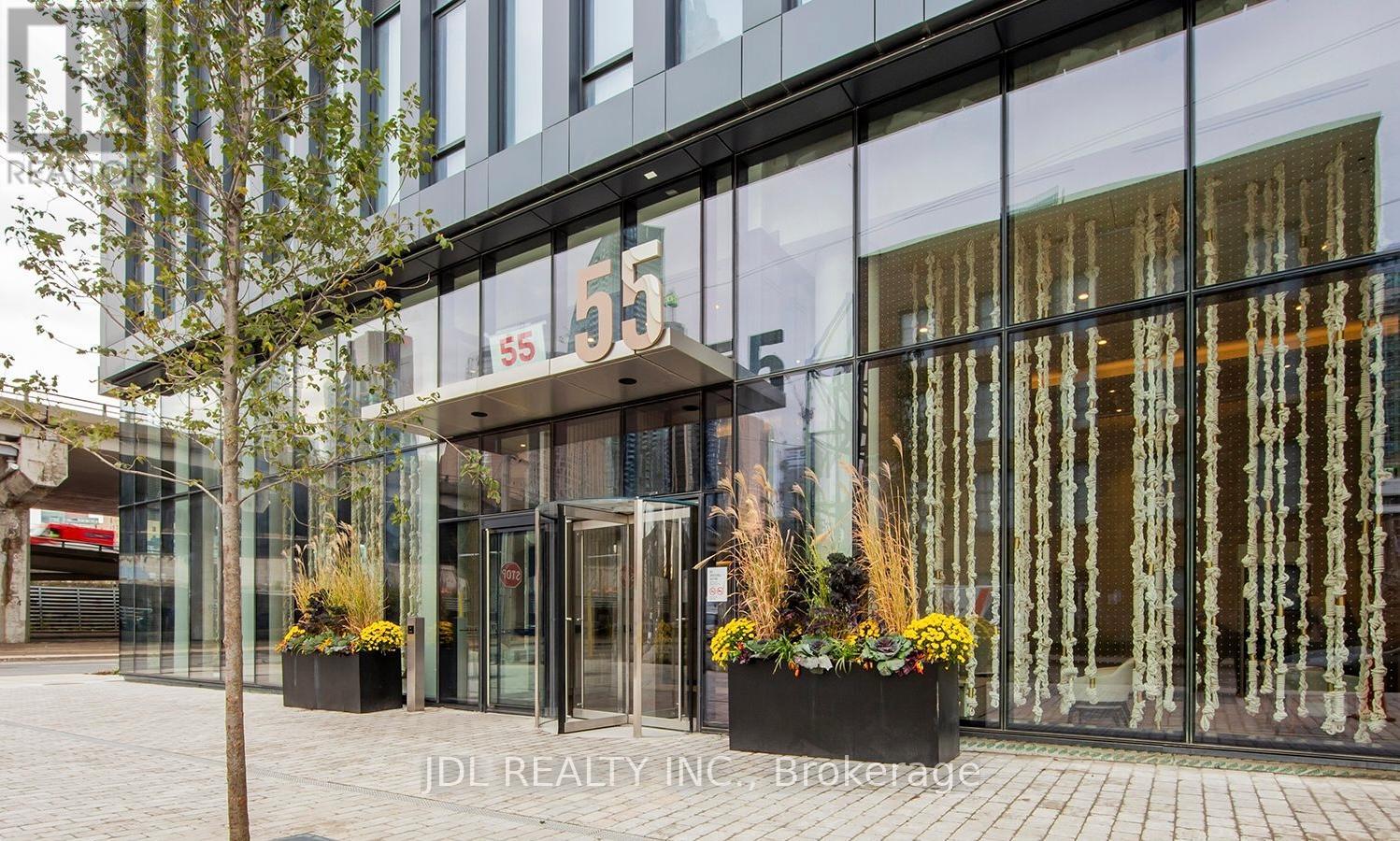 6101 - 55 Cooper Street, Toronto, Ontario  M5E 0G1 - Photo 2 - C14127656