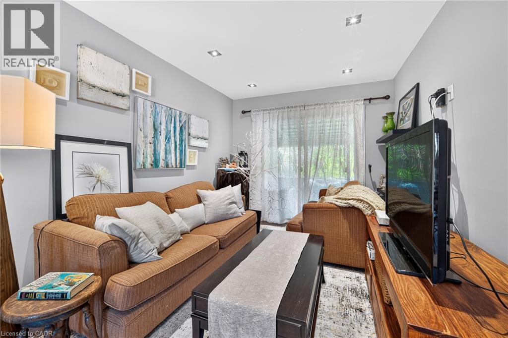 422 Third Line, Oakville, Ontario L6L 4A5 - Photo 15 - 40872689
