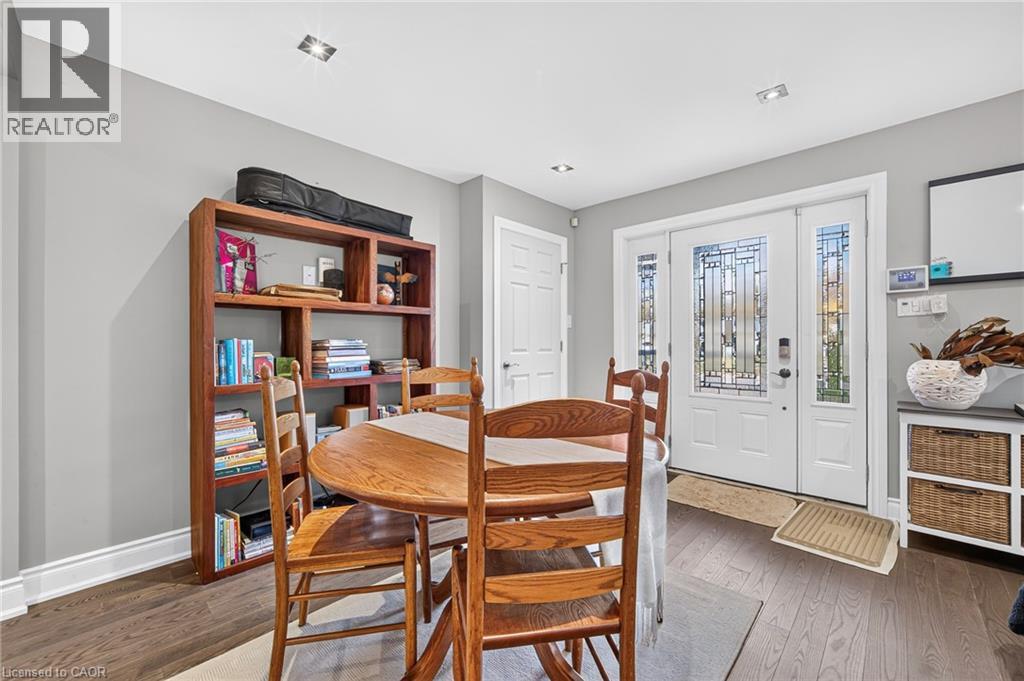 422 Third Line, Oakville, Ontario L6L 4A5 - Photo 5 - 40872689