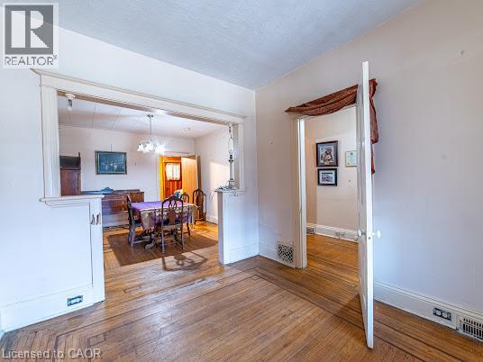 35 Sherman Avenue N, Hamilton, Ontario  L8L 6L9 - Photo 10 - 40873940