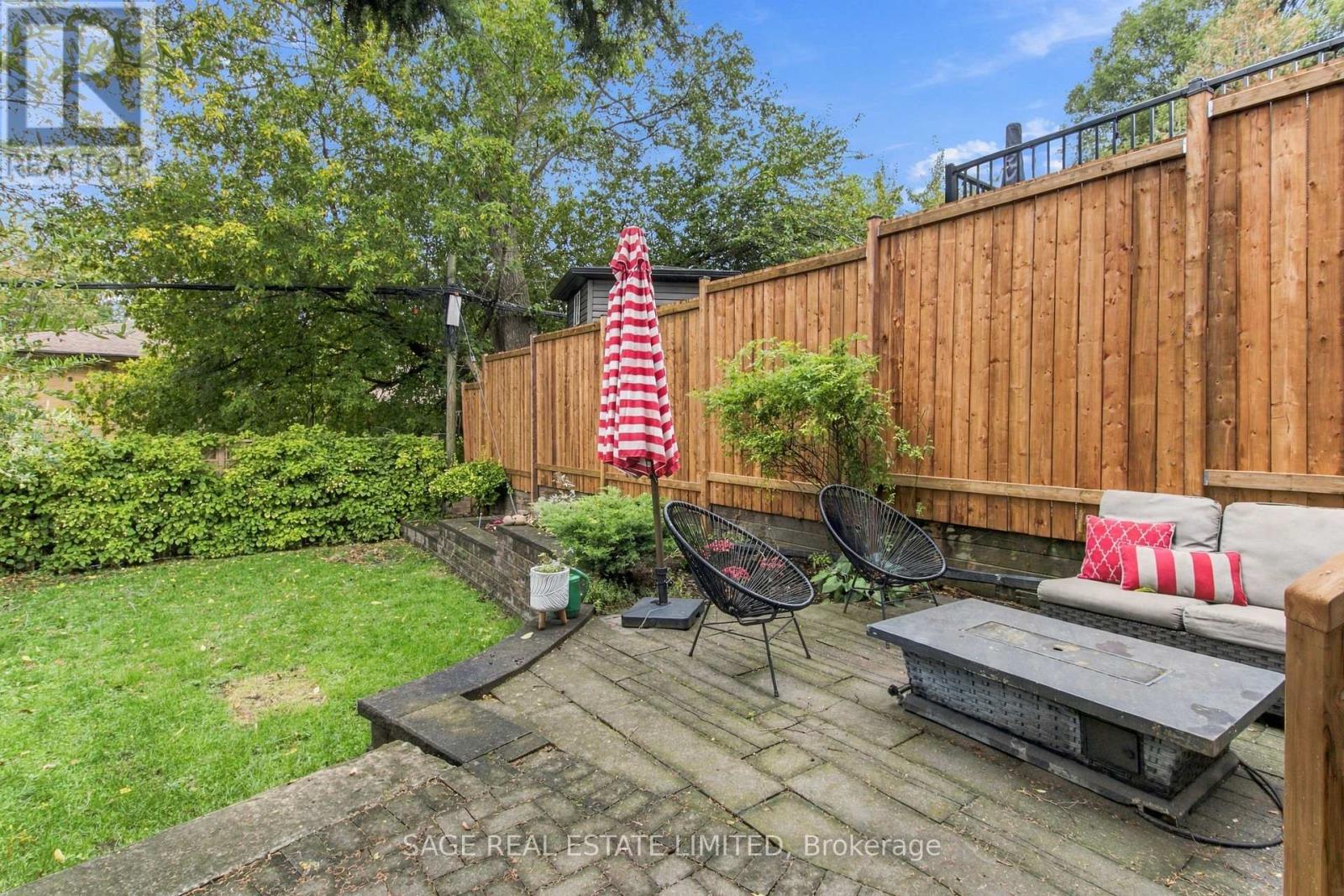 272 Highfield Road, Toronto, Ontario  M4L 2V5 - Photo 45 - E14127454