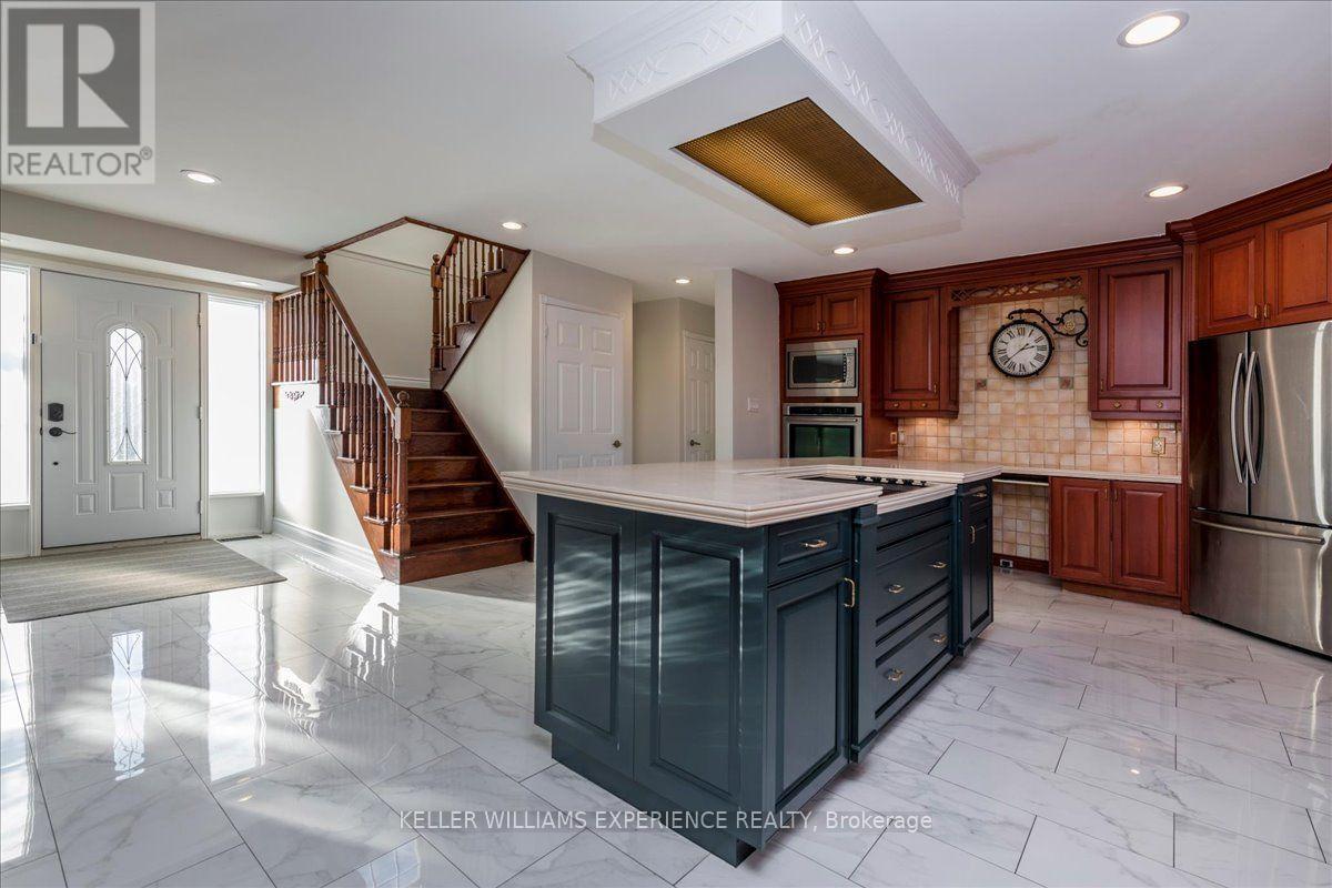57 Toronto Street, Bradford West Gwillimbury (Bradford), Ontario  L3Z 2X4 - Photo 13 - N14127442