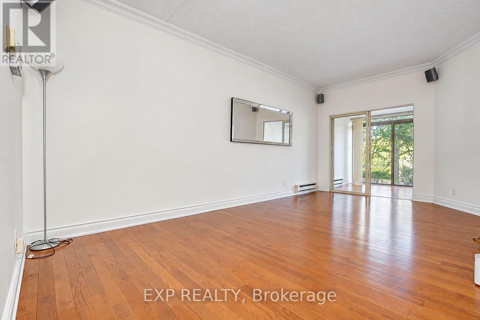 104 - 249 Major Mackenzie Drive E, Richmond Hill (Harding), Ontario  L4C 9M8 - Photo 4 - N14127448