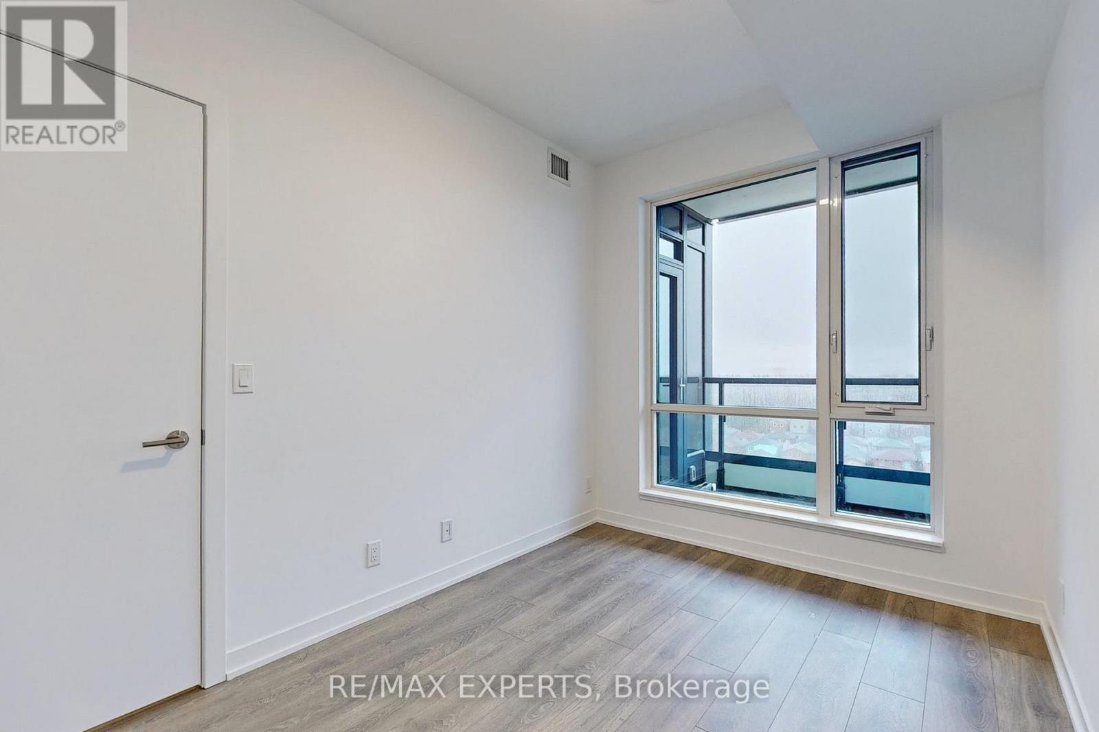 B-808 - 7950 Bathurst Street, Vaughan (Beverley Glen), Ontario  L4J 0L4 - Photo 12 - N14127592