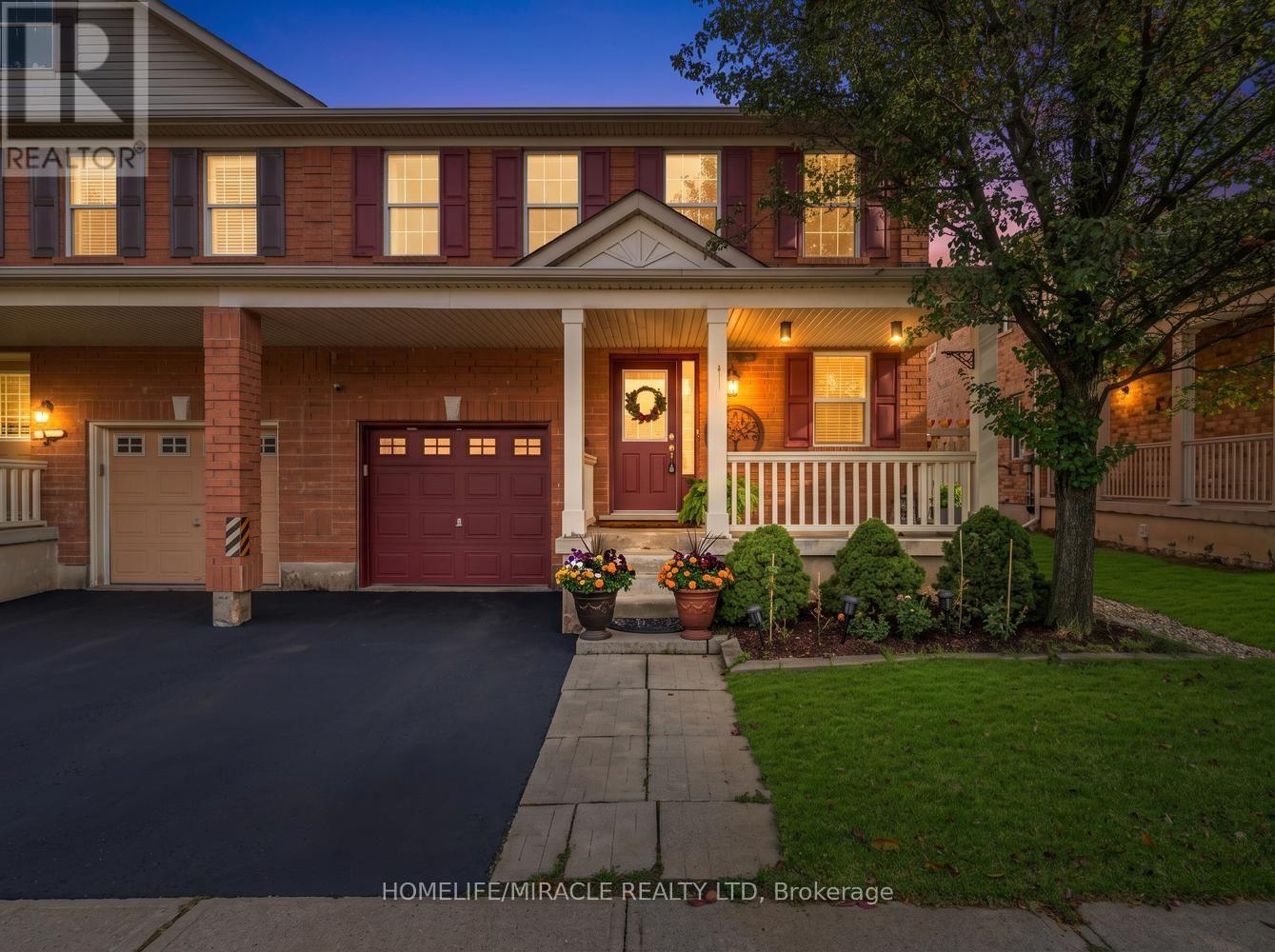 1552 Harwood Drive, Milton, Ontario  L9T 5K1 - Photo 2 - W14127642
