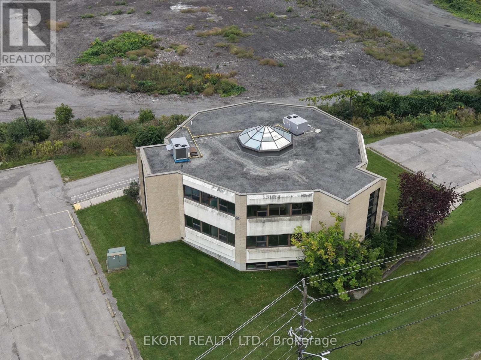 149 North Murray Street, Quinte West, Ontario  K8V 6R6 - Photo 3 - X12783880