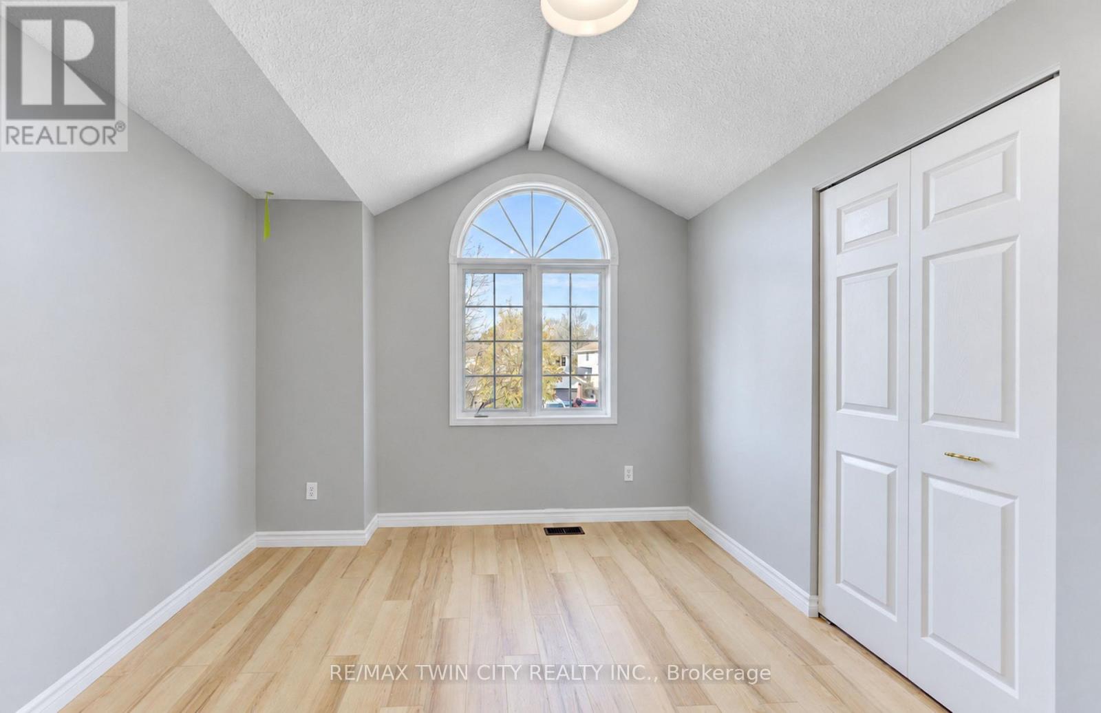 61 Chesterton Lane, Guelph, Ontario  N1E 7A6 - Photo 27 - X14127512