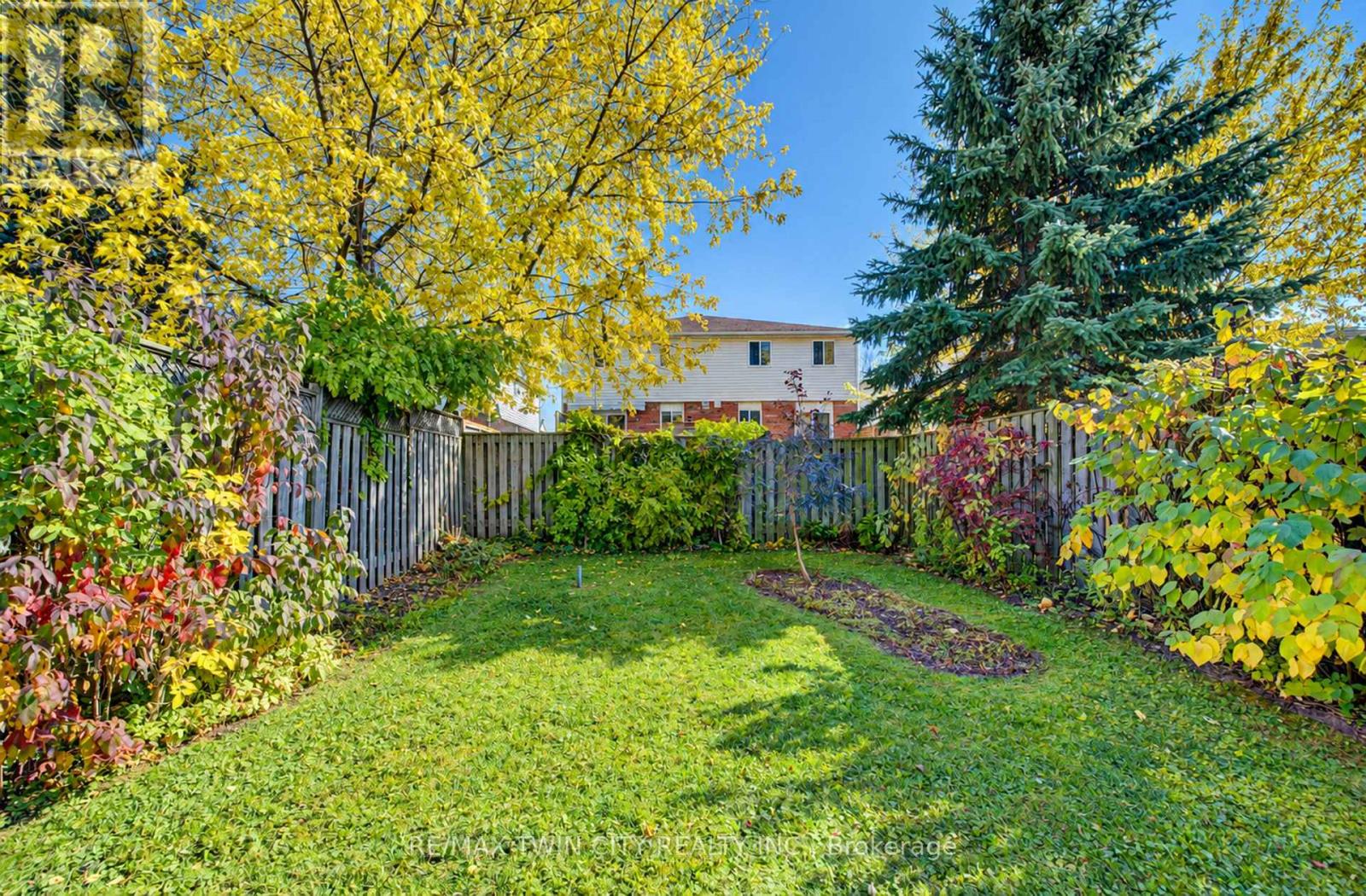 61 Chesterton Lane, Guelph, Ontario  N1E 7A6 - Photo 40 - X14127512