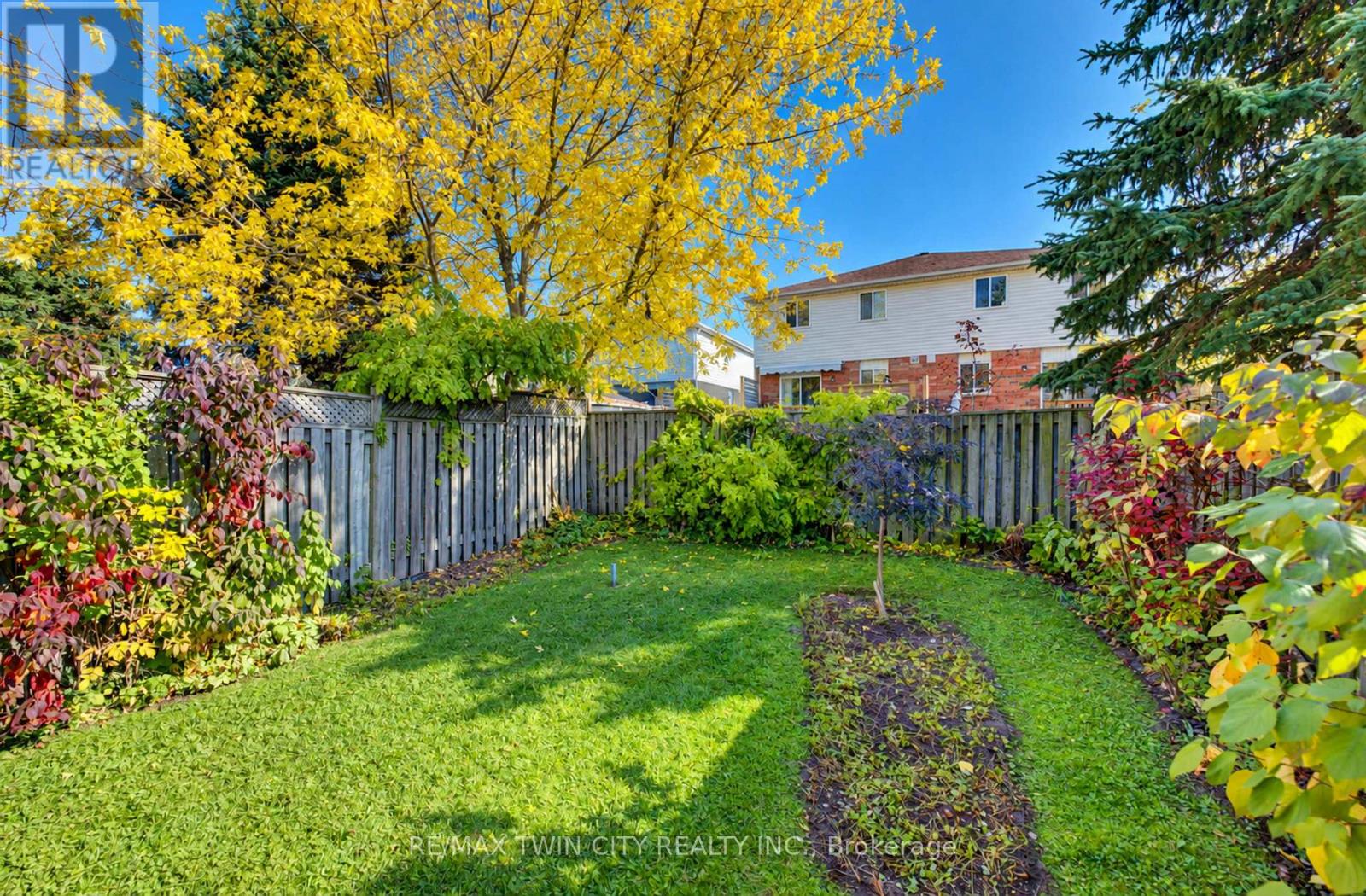 61 Chesterton Lane, Guelph, Ontario  N1E 7A6 - Photo 45 - X14127512