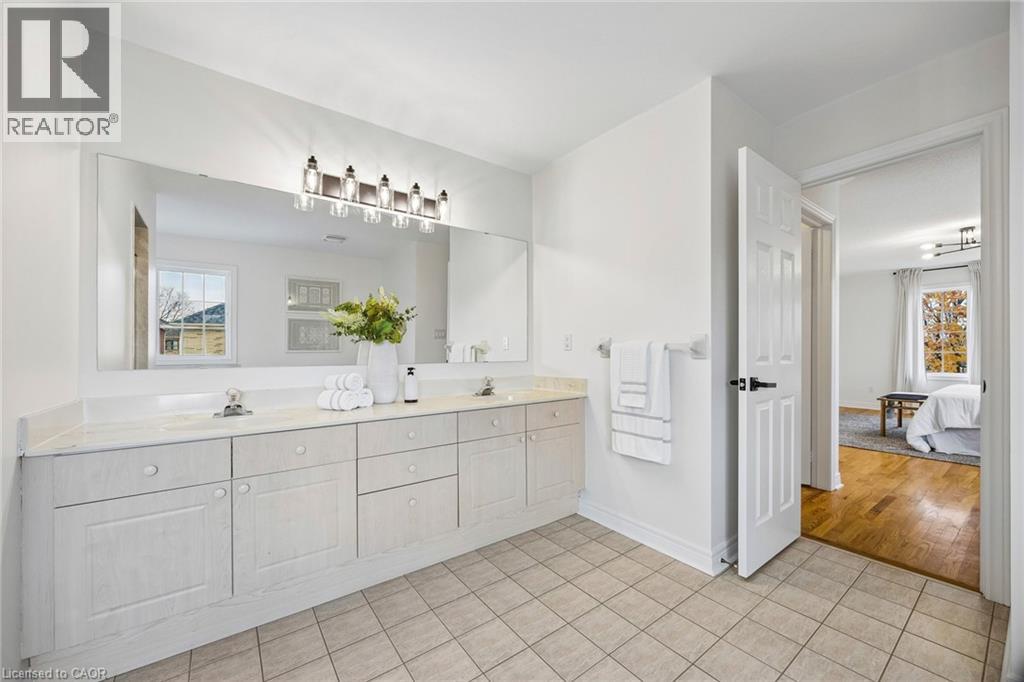 1 Willow Heights Boulevard, Markham, Ontario  L6C 2K6 - Photo 34 - 40867022