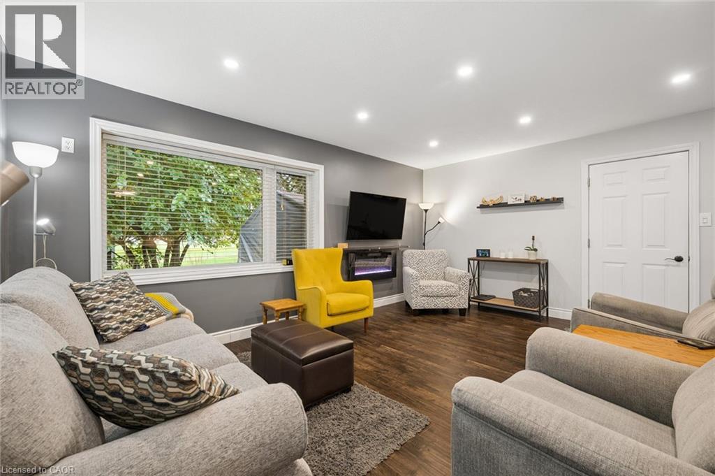 3 Oakwood Avenue, Kitchener, Ontario  N2H 6G7 - Photo 8 - 40874314