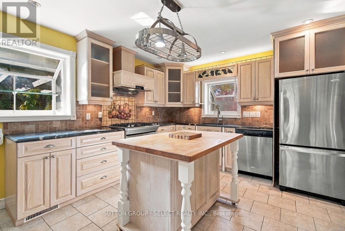 25 Finch Crescent, London South, Ontario  N6E 2E4 - Photo 16 - X14127772