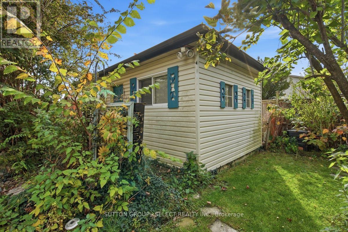 25 Finch Crescent, London South, Ontario  N6E 2E4 - Photo 41 - X14127772
