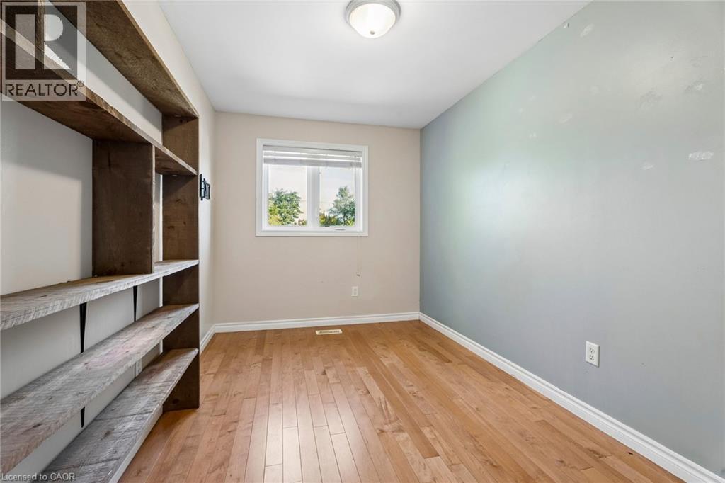 27 Pettit Street, Stoney Creek, Ontario L8E 5V7 - Photo 32 - 40870562