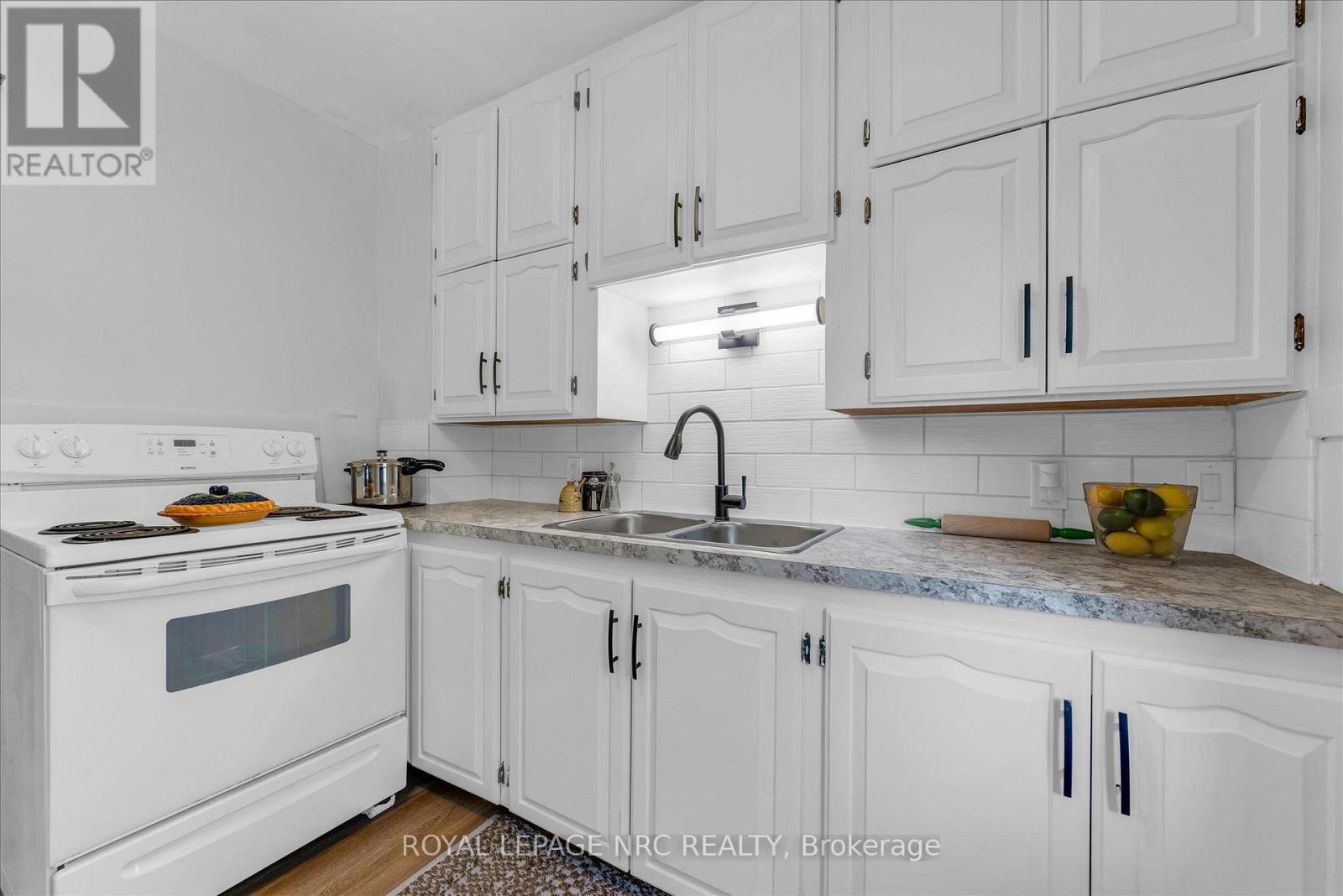 301 Dufferin Street, Fort Erie, Ontario  L2A 2T8 - Photo 13 - X14127830