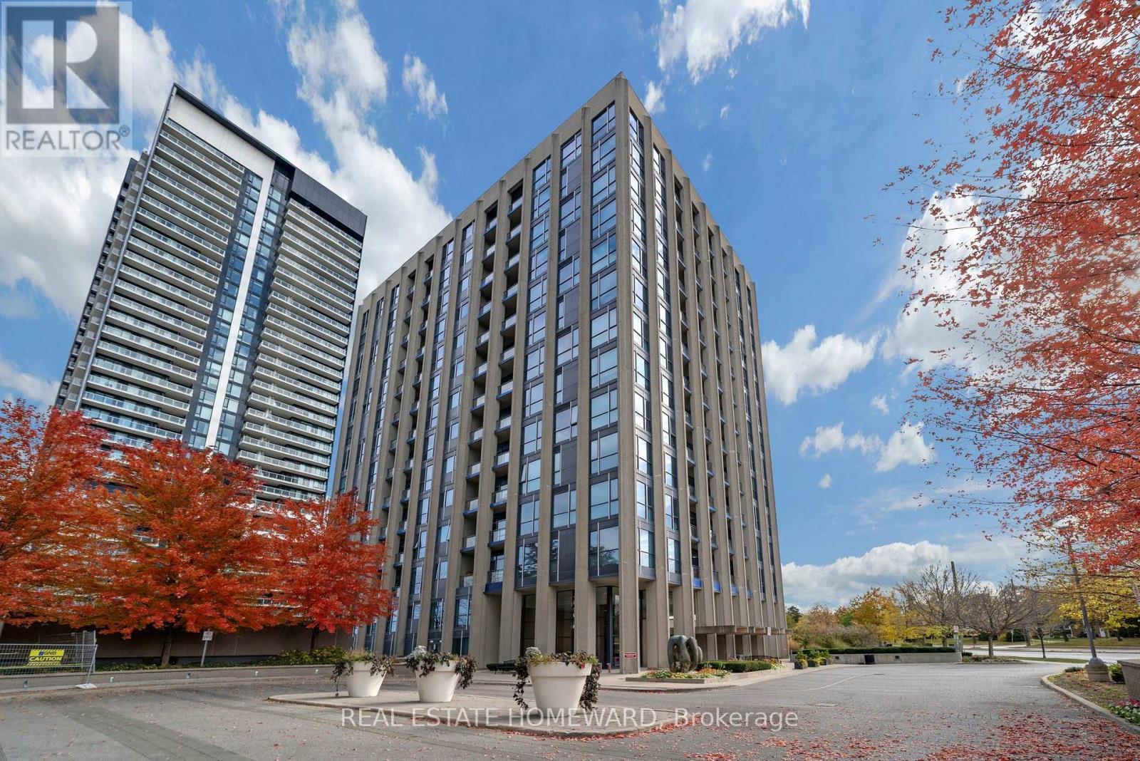 913 - 75 The Donway W, Toronto, Ontario  M3C 2E9 - Photo 1 - C14127732