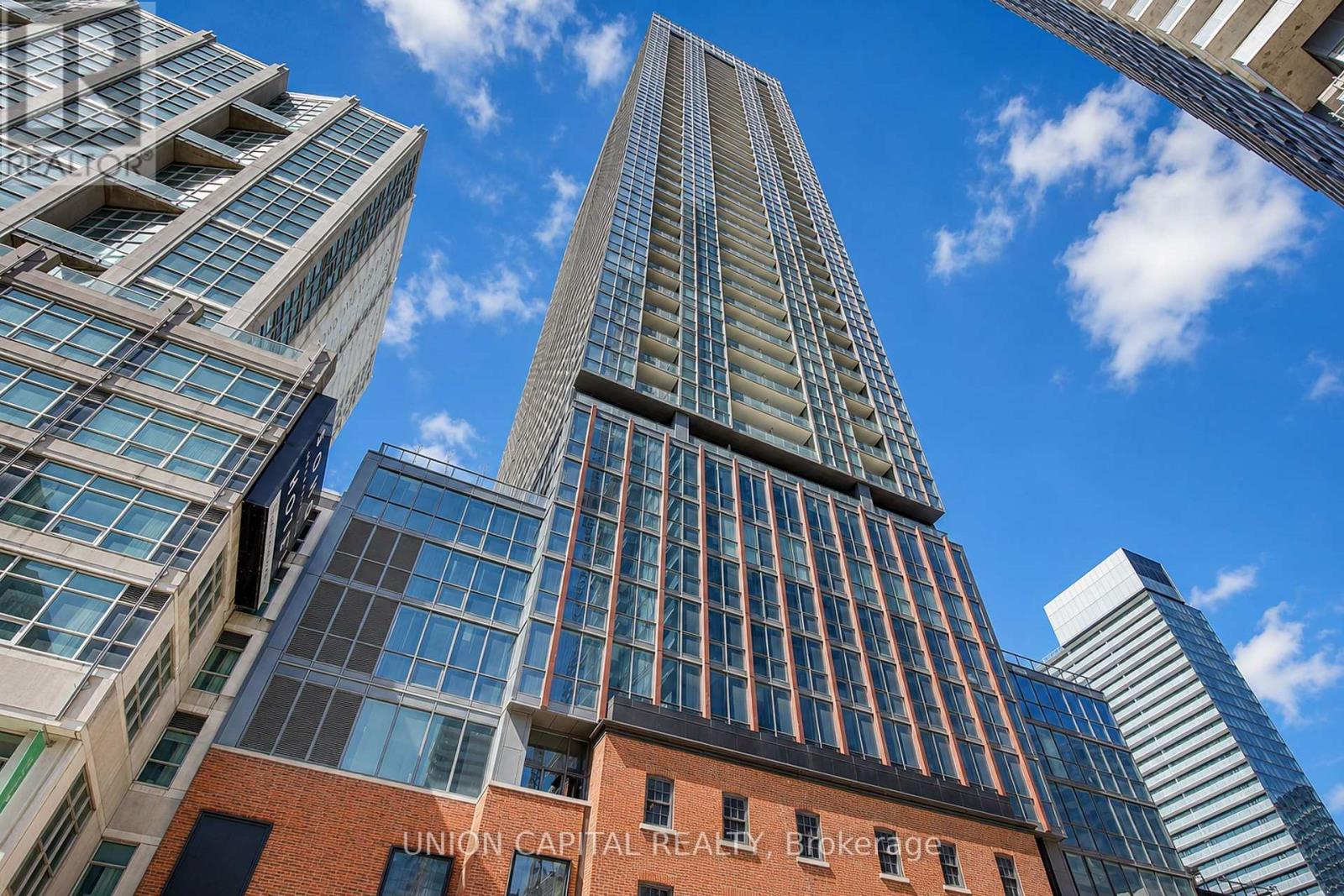 Ph1 - 88 Blue Jays Way, Toronto, Ontario  M5V 0L7 - Photo 25 - C14127744