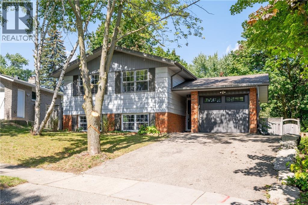 328 Breezewood Crescent Unit# Upper, Waterloo, Ontario  N2L 5K5 - Photo 2 - 40874852