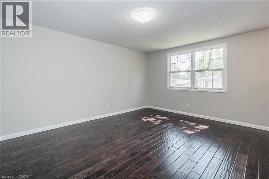 328 Breezewood Crescent Unit# Upper, Waterloo, Ontario  N2L 5K5 - Photo 8 - 40874852