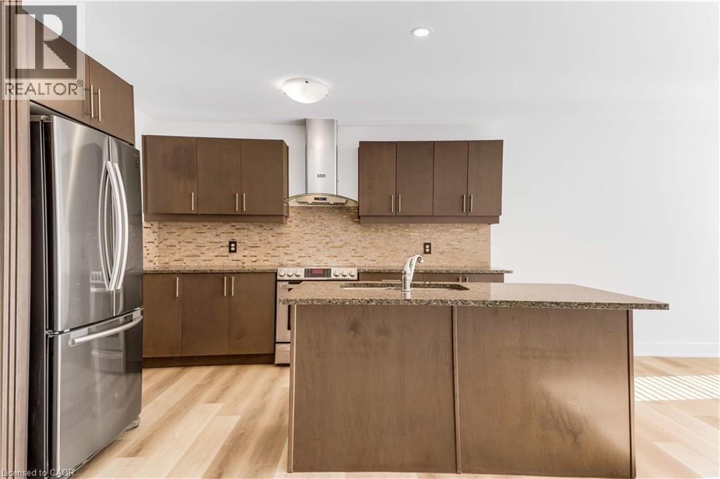 81 Woodedge Circle, Kitchener, Ontario  N2R 0P8 - Photo 12 - 40874676