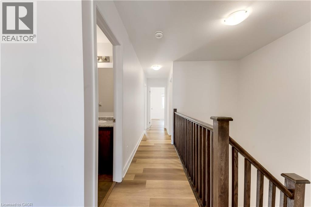 81 Woodedge Circle, Kitchener, Ontario  N2R 0P8 - Photo 18 - 40874676