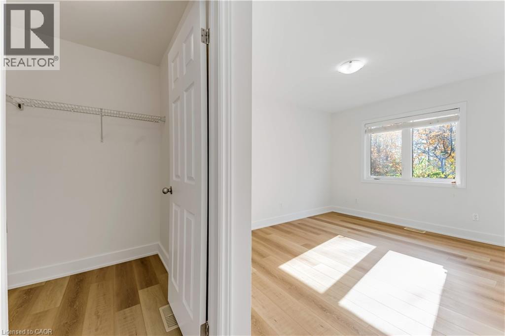 81 Woodedge Circle, Kitchener, Ontario  N2R 0P8 - Photo 27 - 40874676