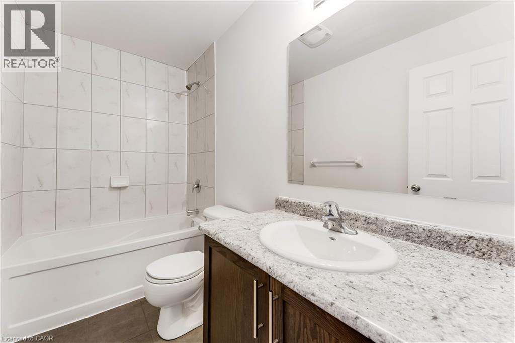 81 Woodedge Circle, Kitchener, Ontario  N2R 0P8 - Photo 33 - 40874676
