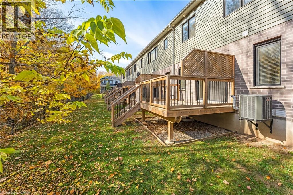 81 Woodedge Circle, Kitchener, Ontario  N2R 0P8 - Photo 37 - 40874676