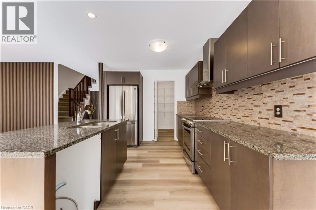 81 Woodedge Circle, Kitchener, Ontario  N2R 0P8 - Photo 8 - 40874676