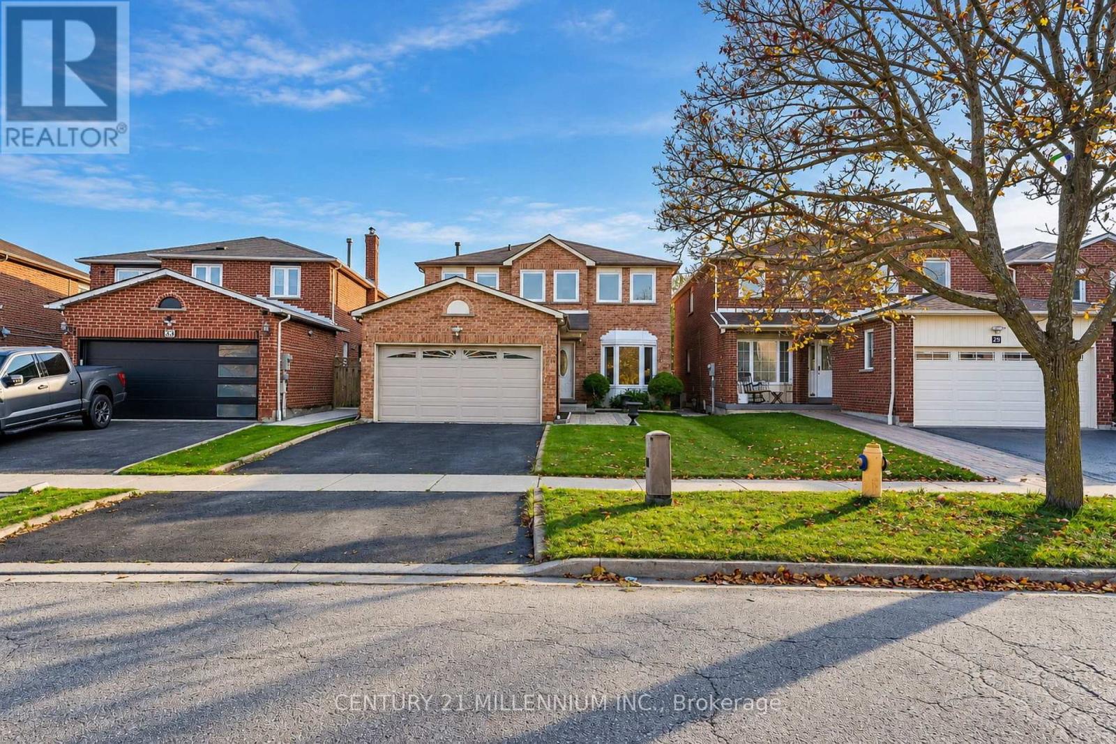 31 Durness Avenue, Toronto, Ontario  M1B 4W4 - Photo 2 - E14127826
