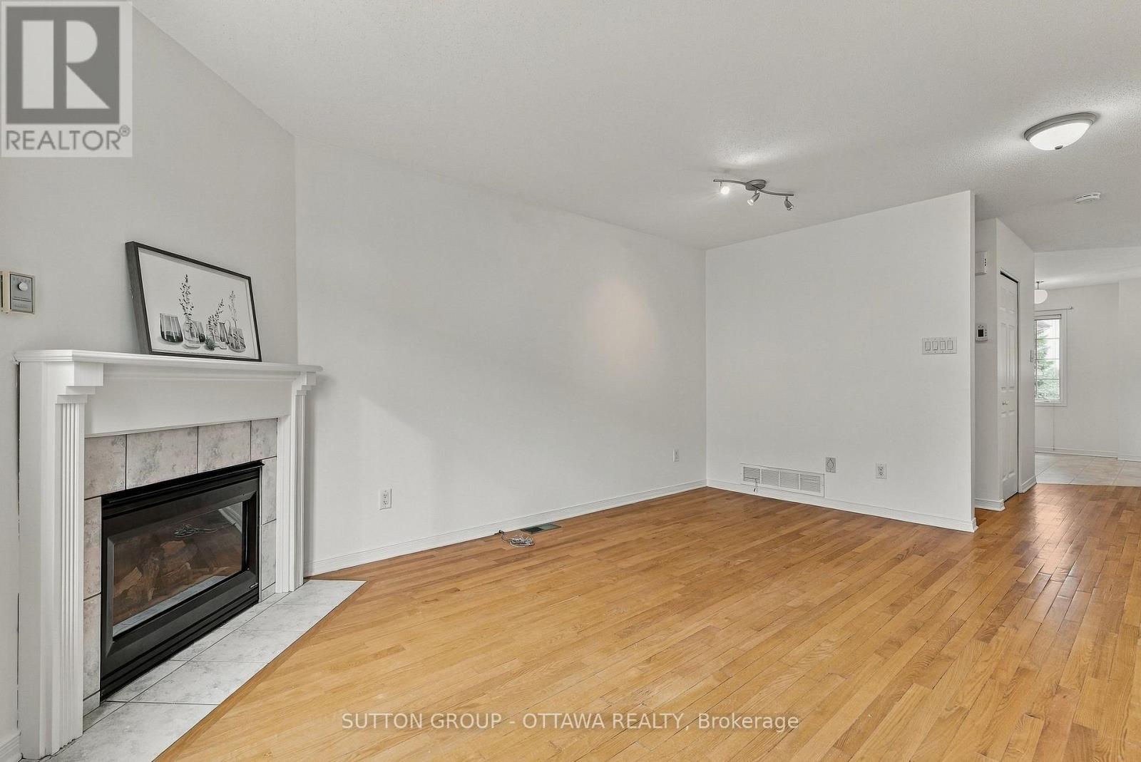 22 Manhattan Crescent, Ottawa, Ontario  K2C 4B4 - Photo 12 - X14127762