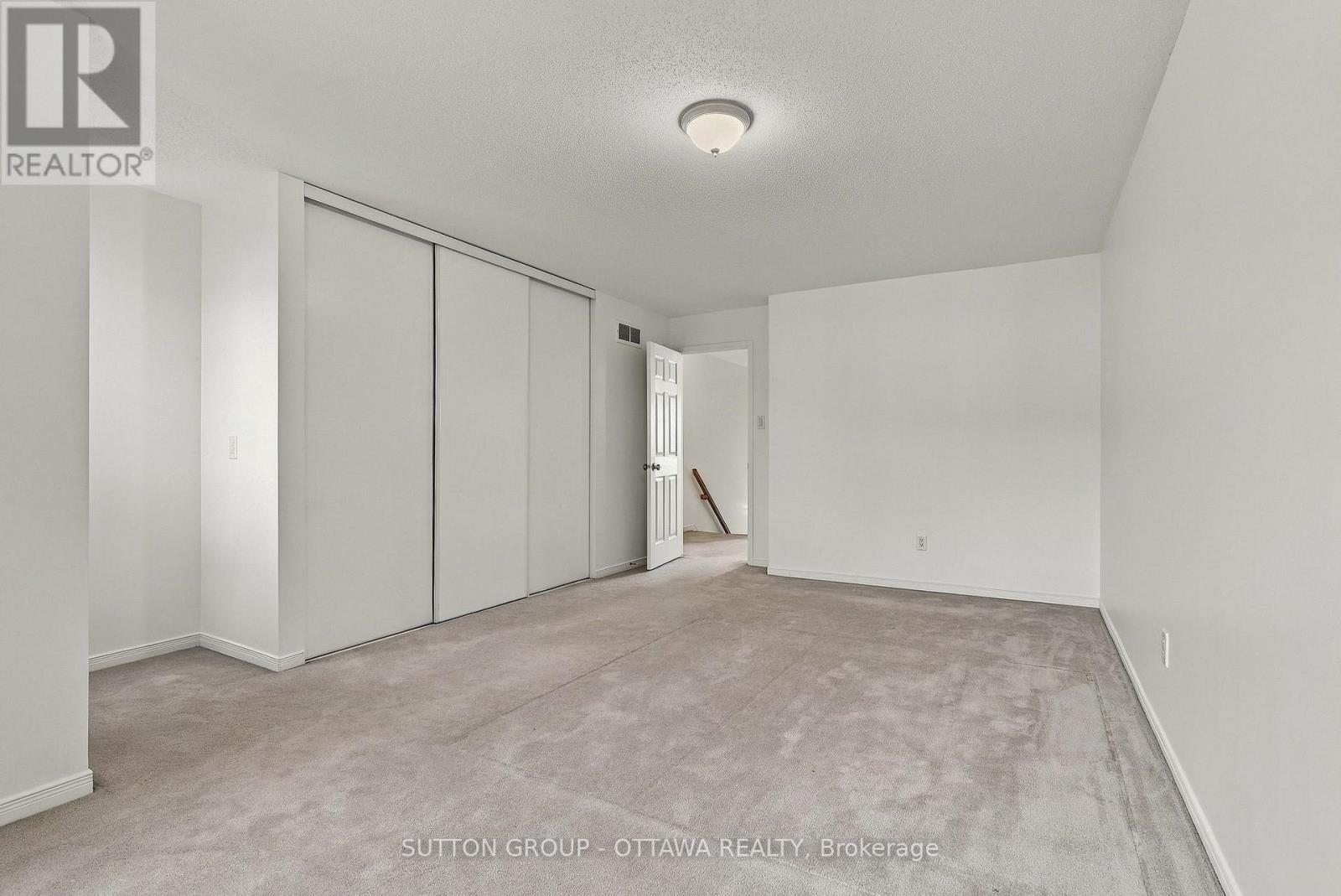 22 Manhattan Crescent, Ottawa, Ontario  K2C 4B4 - Photo 16 - X14127762