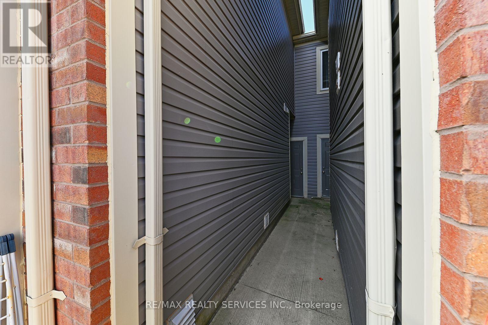 25 Donlamont Circle, Brampton, Ontario  L7A 4T5 - Photo 45 - W14127740