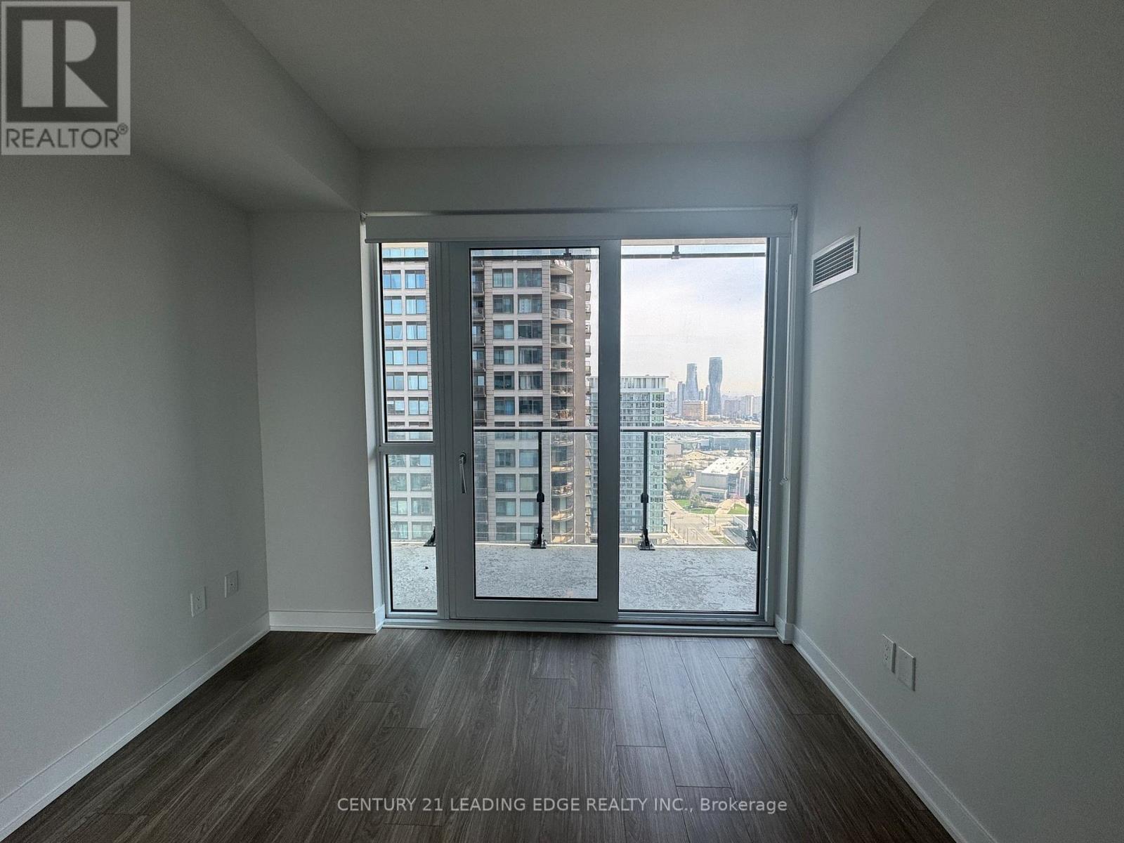 2202 - 430 Square One Drive, Mississauga (Creditview), Ontario  L5B 0L6 - Photo 10 - W14127782