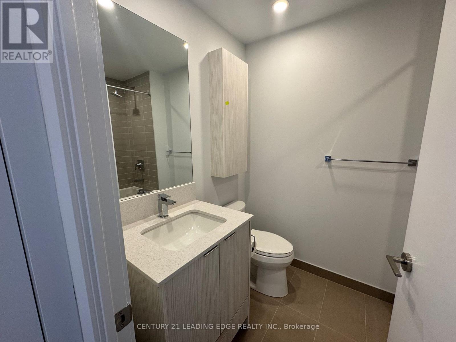 2202 - 430 Square One Drive, Mississauga (Creditview), Ontario  L5B 0L6 - Photo 14 - W14127782