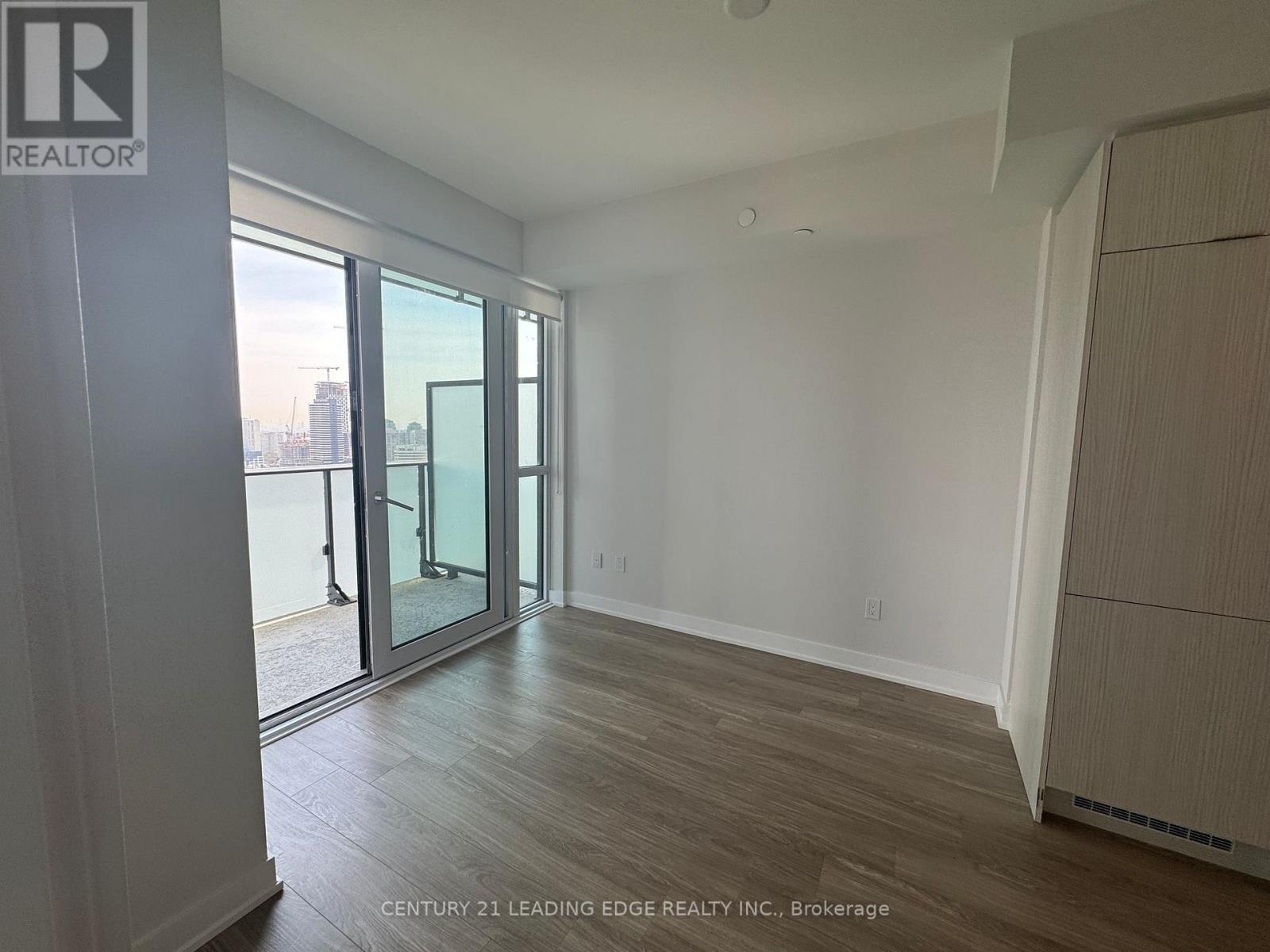 2202 - 430 Square One Drive, Mississauga (Creditview), Ontario  L5B 0L6 - Photo 7 - W14127782