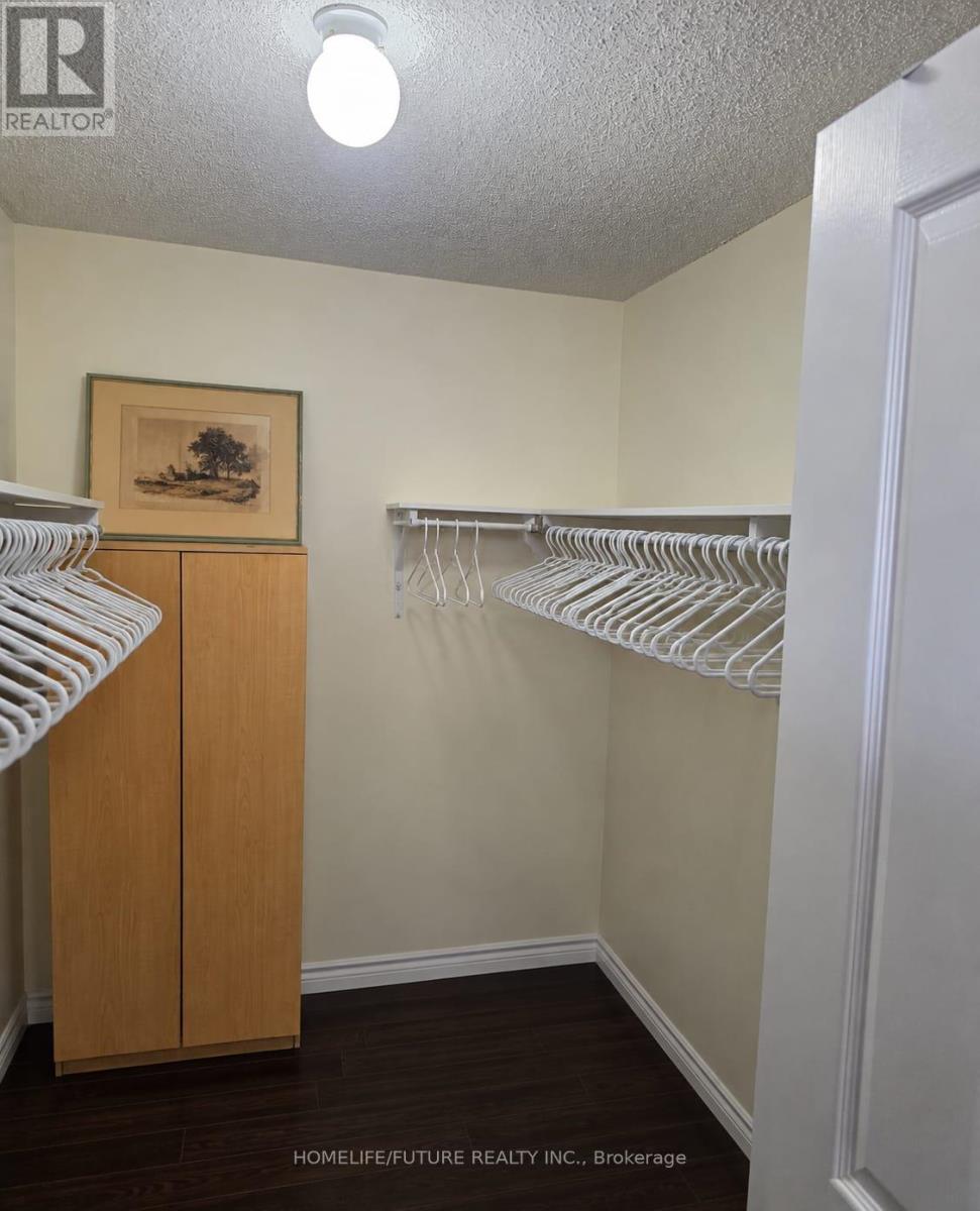 27 Saint Dennis Road, Brampton, Ontario  L6R 3W7 - Photo 14 - W14127784