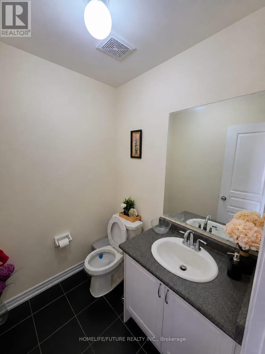 27 Saint Dennis Road, Brampton, Ontario  L6R 3W7 - Photo 16 - W14127784