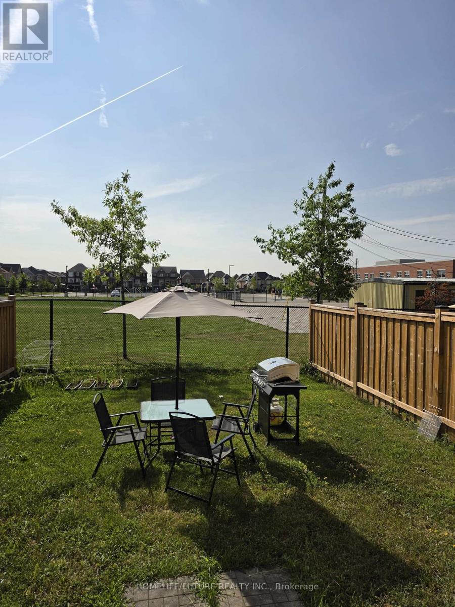 27 Saint Dennis Road, Brampton, Ontario  L6R 3W7 - Photo 32 - W14127784