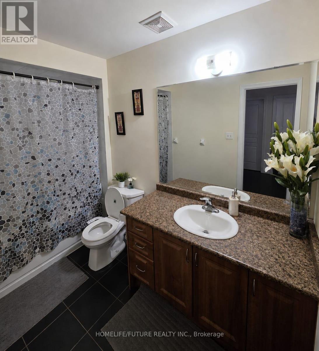 27 Saint Dennis Road, Brampton, Ontario  L6R 3W7 - Photo 7 - W14127784