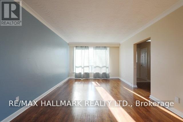 26 Imogene Avenue, Toronto, Ontario  M9M 1N7 - Photo 3 - W14127818