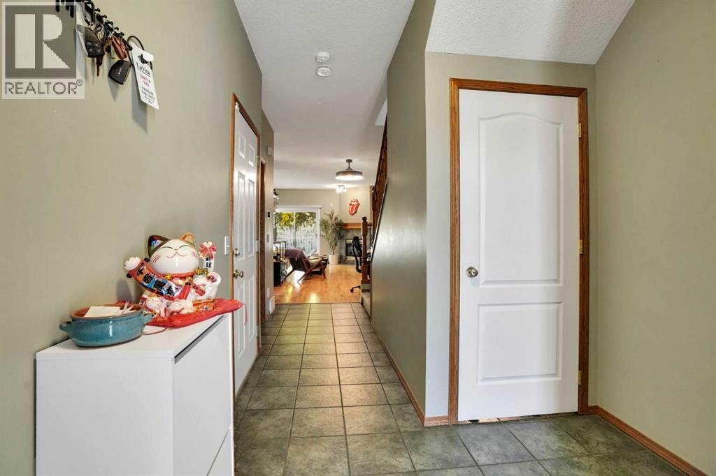 145 Hamptons Link NW, Calgary, Alberta  T3A 5V9 - Photo 4 - A2353604