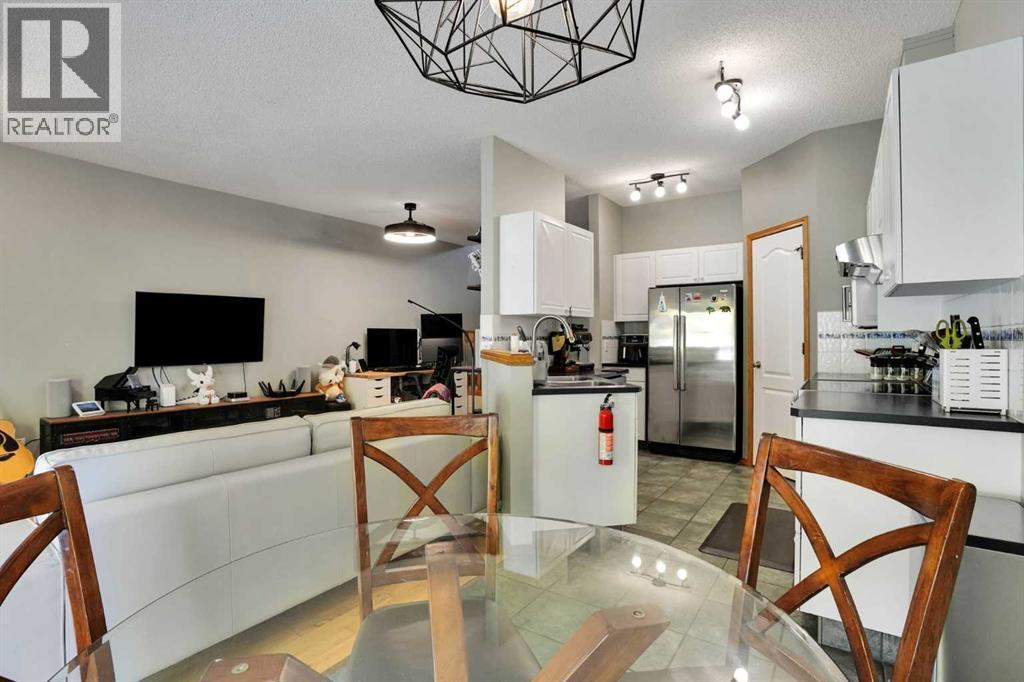 145 Hamptons Link NW, Calgary, Alberta  T3A 5V9 - Photo 12 - A2353604