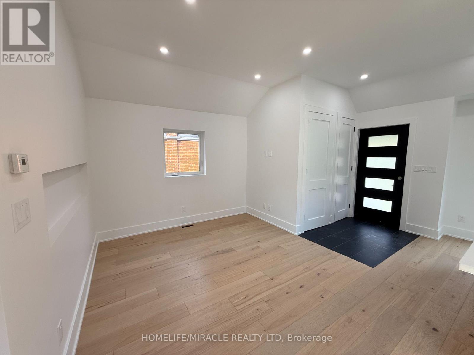 20 Shaneen Boulevard, Toronto, Ontario  M1R 1B7 - Photo 11 - E14127410