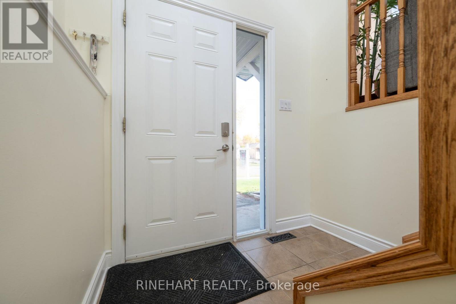 155 River Run Terrace, London East (East P), Ontario  N5W 5Z2 - Photo 4 - X14128054