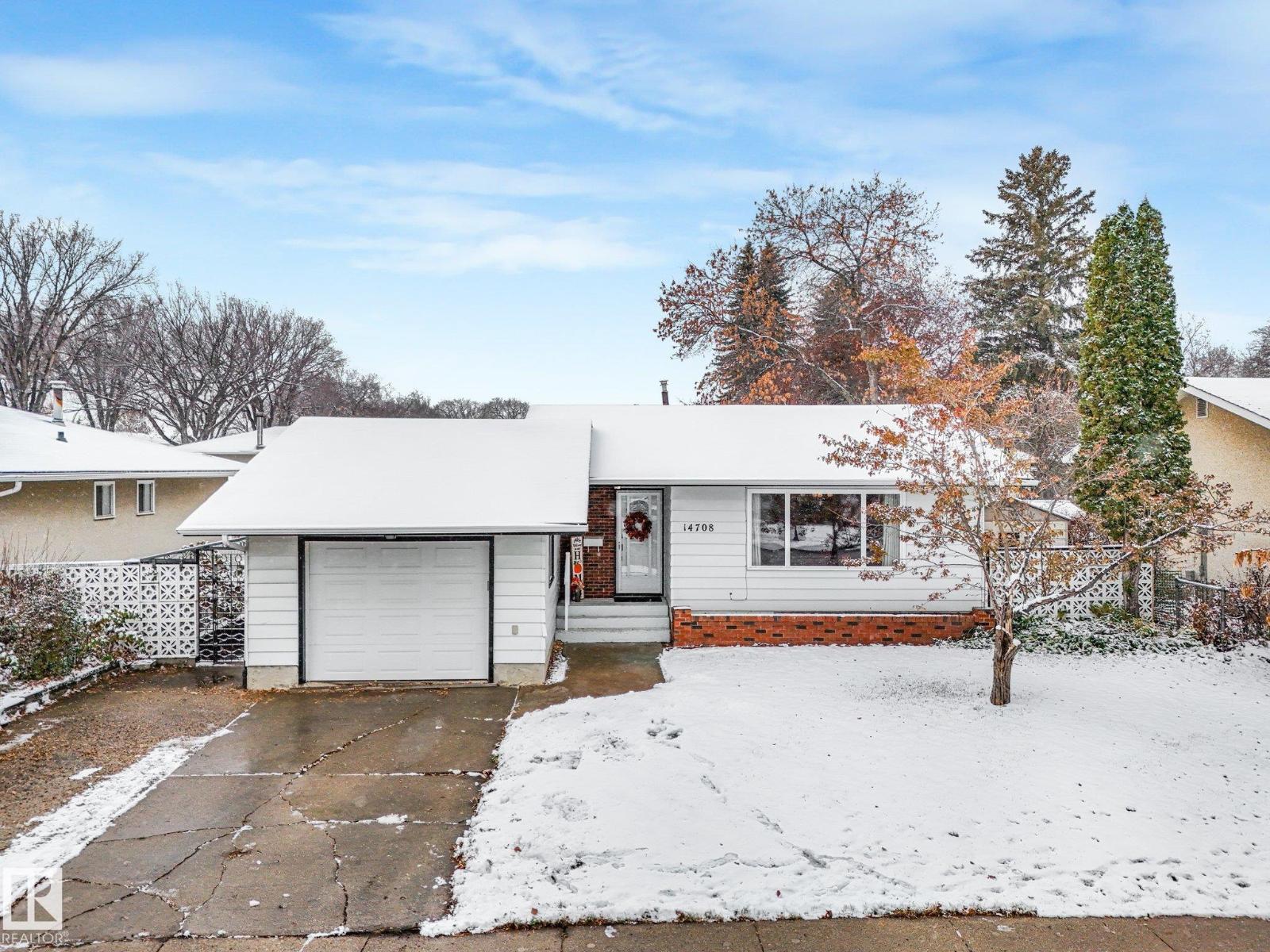 14708 62 ST NW