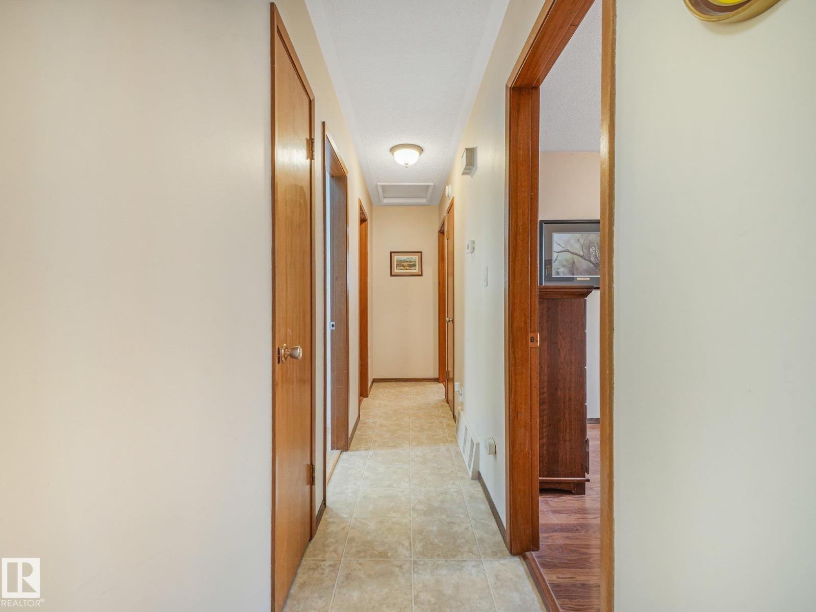 14708 62 ST NW
